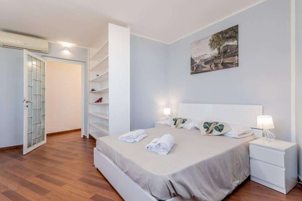 Domus Pamphili Free Netflix & Ac Apartment